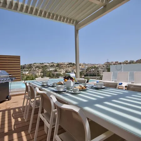 Ida - Indoor Heated Pool, Sauna, Games And Gym *