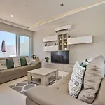 Ida - Indoor Heated Pool, Sauna, Games And Gym فيلة