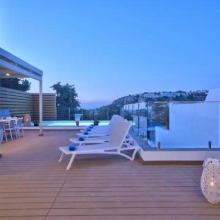 Ida - Indoor Heated Pool, Sauna, Games And Gym المليحة