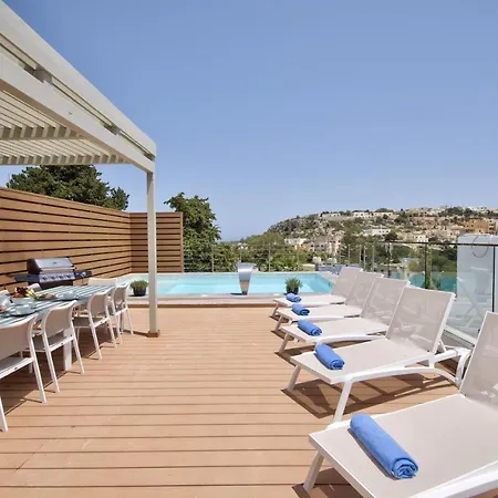 Ida - Indoor Heated Pool, Sauna, Games And Gym * Mellieħa