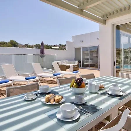 Villa Ida - Indoor Heated Pool, Sauna, Games And Gym