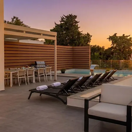 Ida - Indoor Heated Pool, Sauna, Games And Gym Vilă *