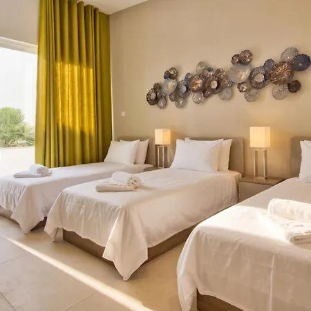 Ida - Indoor Heated Pool, Sauna, Games And Gym Willa Mellieħa